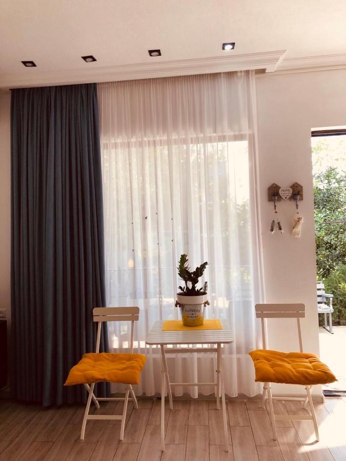 Sweet Apartment In Kutaisi Exterior photo