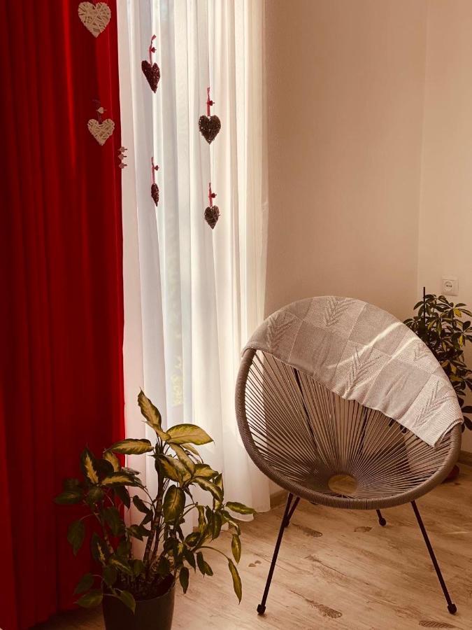Sweet Apartment In Kutaisi Exterior photo