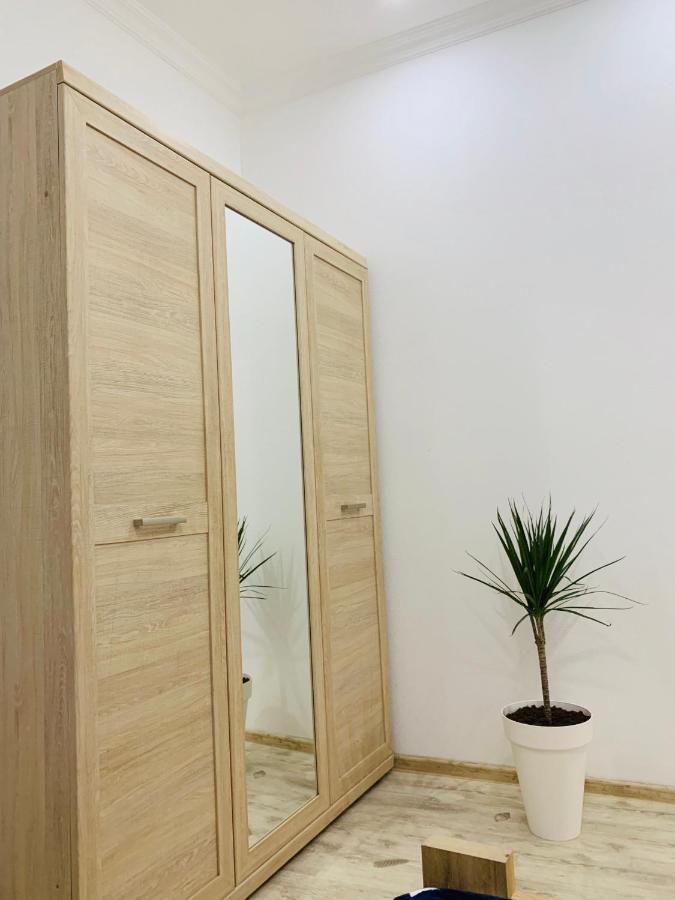 Sweet Apartment In Kutaisi Exterior photo